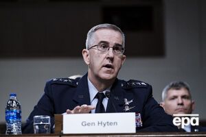 Кім Чен Ину 12 квітня зробили операцію на серці і він відновлюється на віллі за межами Пхеньяна