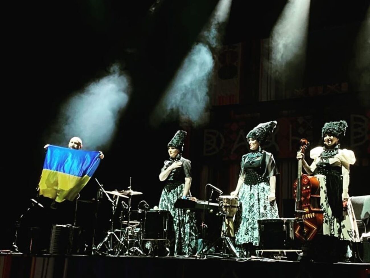 "ДахаБраха" использовала для ролика трек&nbsp;Alambari