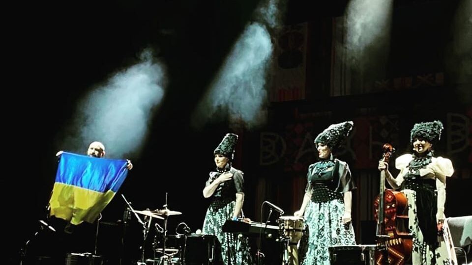 "ДахаБраха" використала для ролика трек Alambari