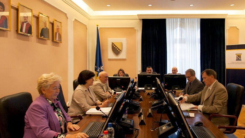 Конституционный суд Боснии и Герцеговины посчитал карантинные меры нарушением прав человека
