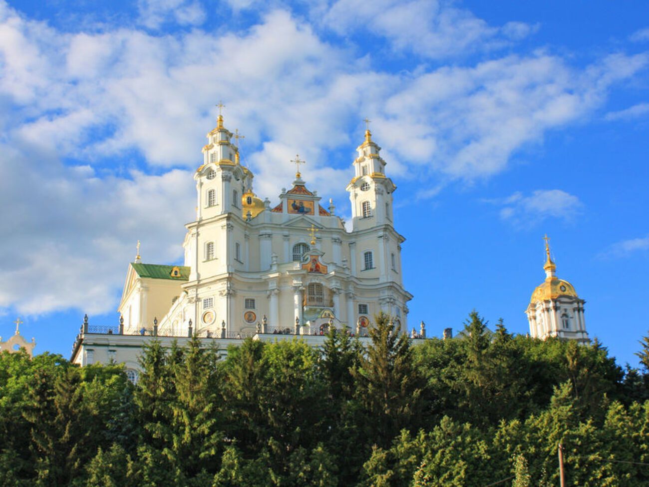 Переговори з представниками Лаври вели влада і поліція
