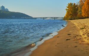 Уровень воды в украинских реках снизился из-за бесснежной зимы и отсутствия дождей