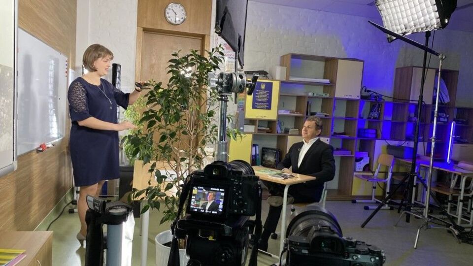 Загалом "Всеукраїнську школу онлайн" уже відвідало приблизно 170 зіркових гостей