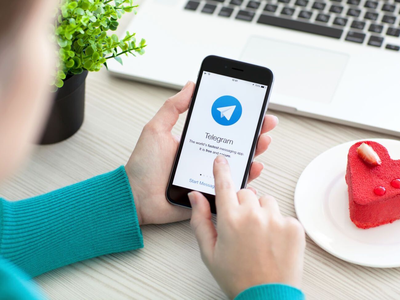 Если гражданин окажется вне зоны самоизоляции или проигнорирует сообщение &ndash; к нему отправят уполномоченных лиц