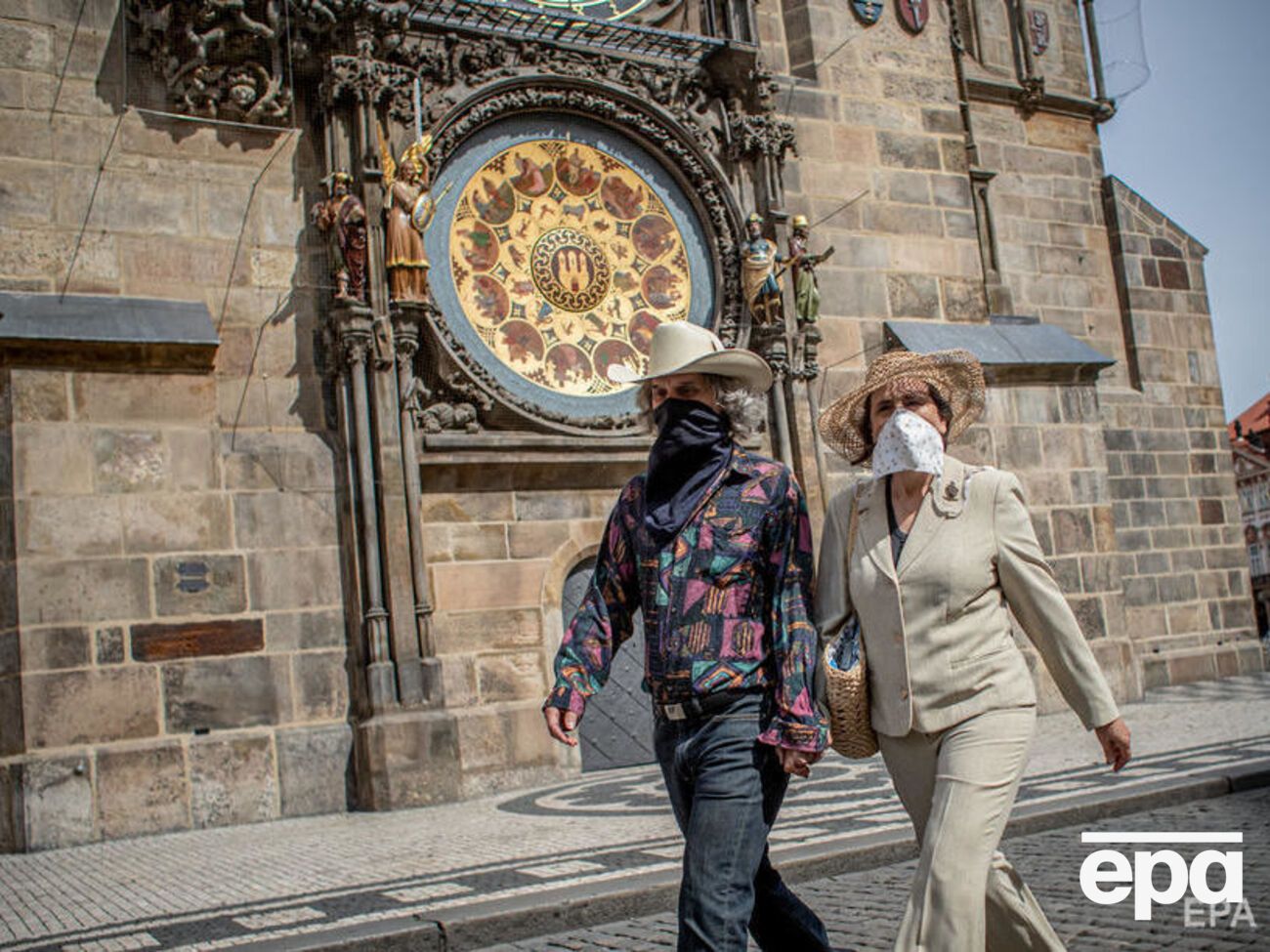 У Чехії зняли обмеження на свободу пересування країною