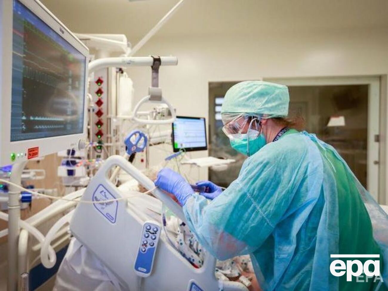 Пандемія коронавірусу триває