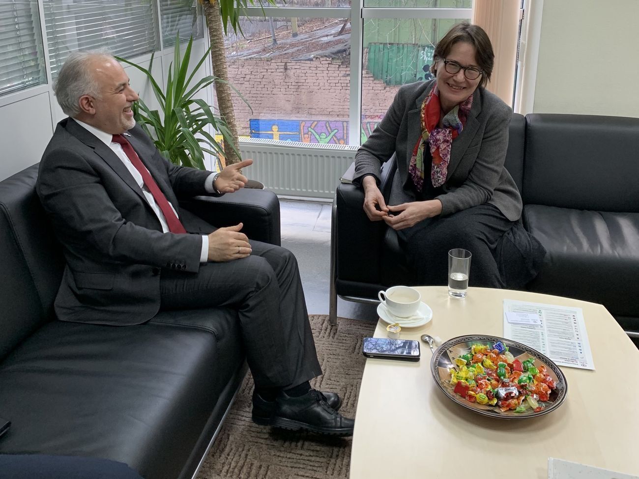 Жиллетт зазначила, що організація контактує із представниками влади