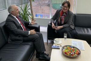 Жиллетт зазначила, що організація контактує із представниками влади