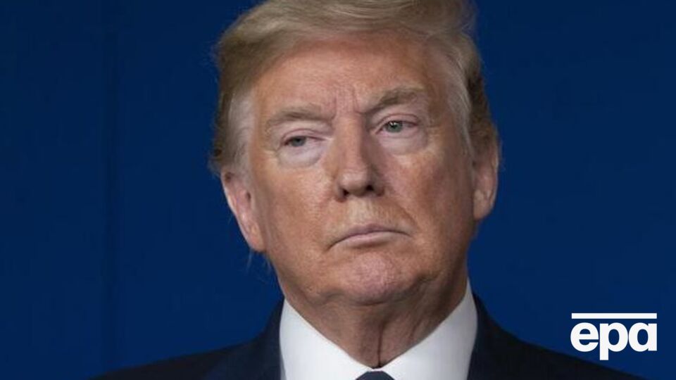 Трамп назвав свою заяву про застосування антисептиків від COVID-19 сарказмом