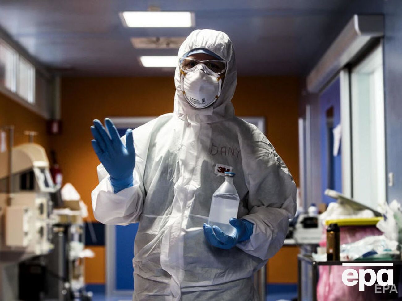 Общее количество подтвержденных случаев заражения коронавирусом в Италии превысило 195 тыс.