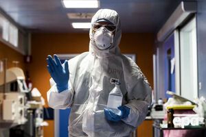 Загальна кількість підтверджених випадків зараження коронавірусом в Італії перевищила 195 тис.