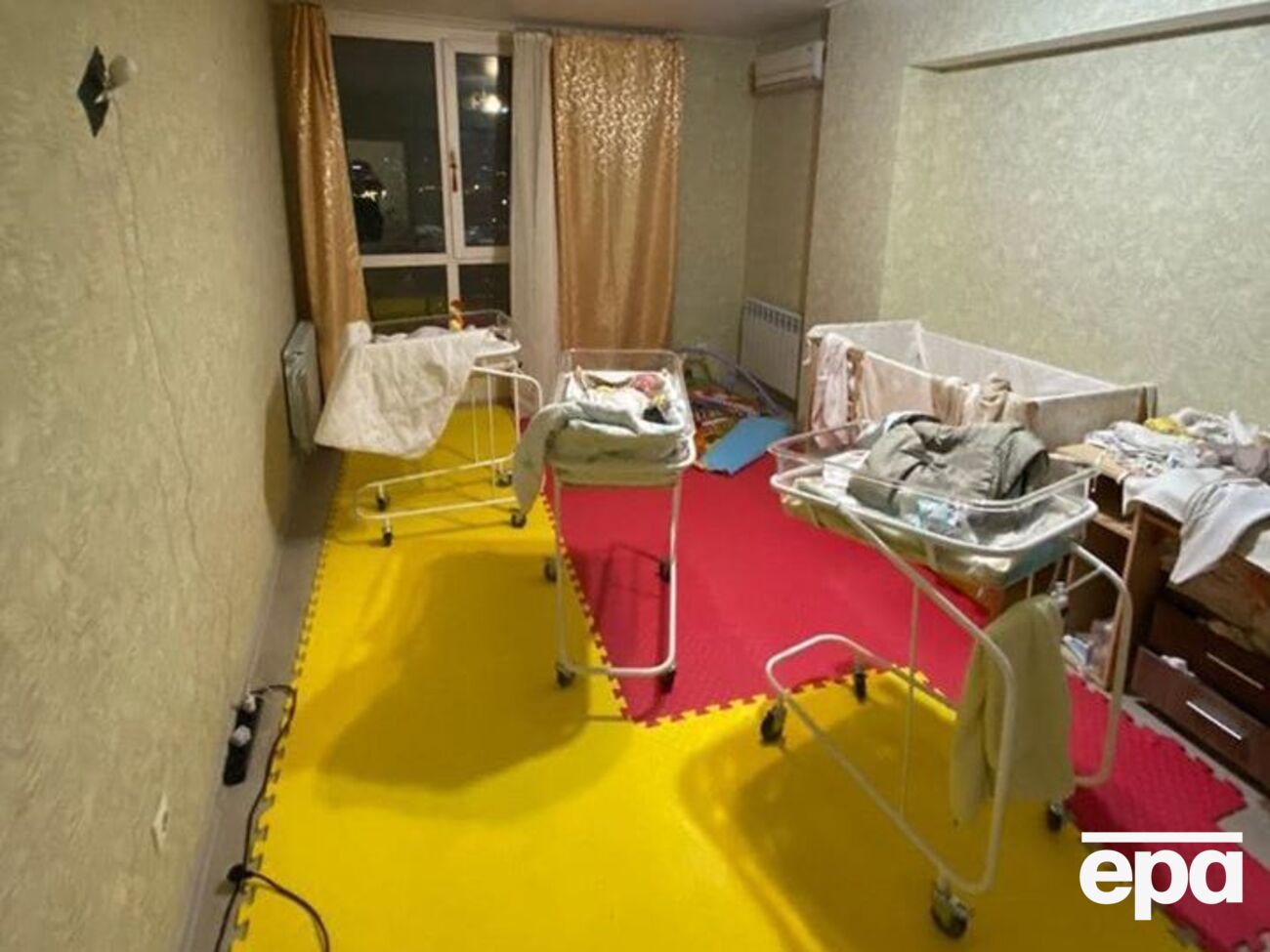 В одном из домов полиция обнаружила пять младенцев