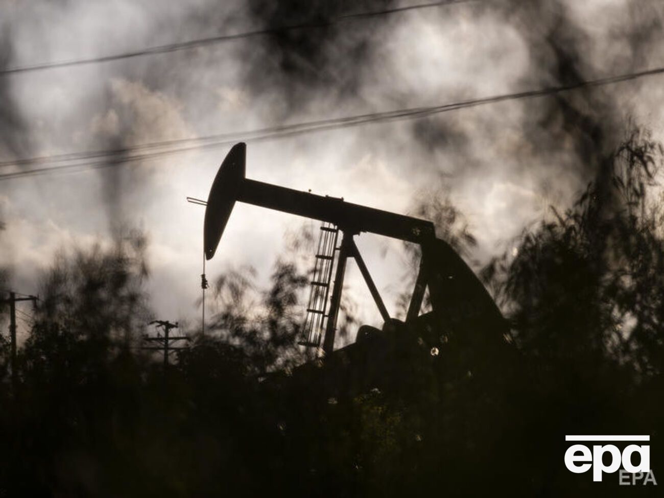 Американский регулятор проведет расследование из-за беспрецедентного падения цен на нефть 20 апреля