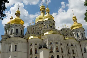 Лавра на карантине с 5 апреля