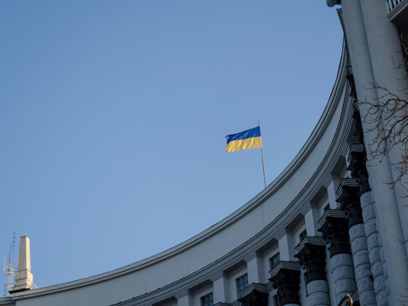 Кабмин назначит временных руководителей налоговой и аудиторской служб