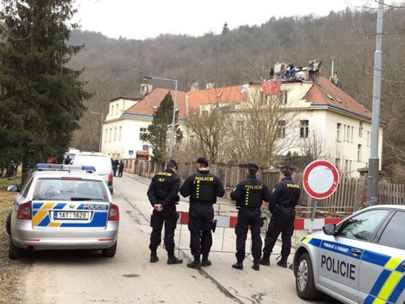 Чеські силовики взяли під охорону перших осіб Праги