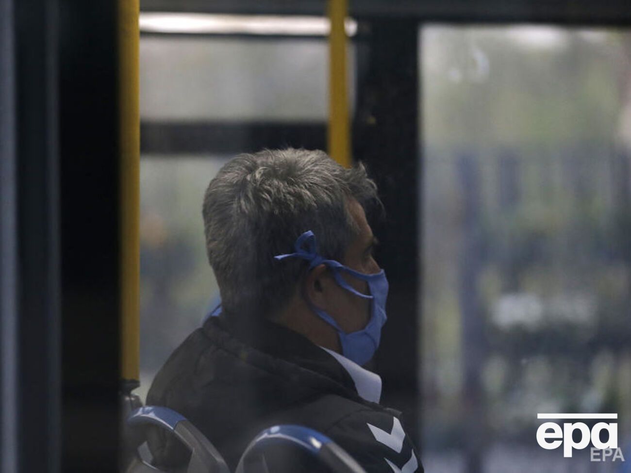 У Сербії заборонять усі переміщення всередині країни