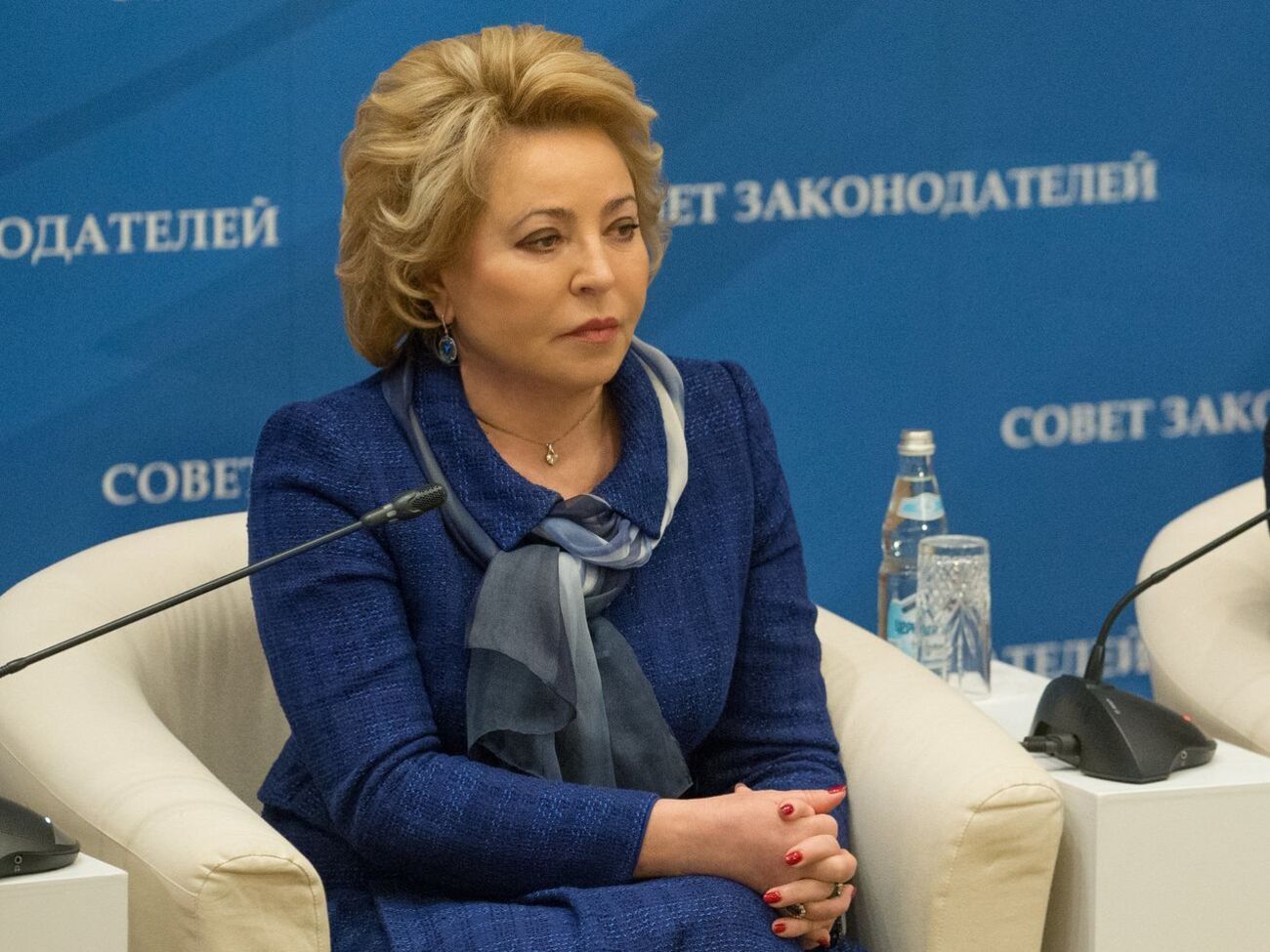 Матвієнко – росіянам: Треба потерпіти