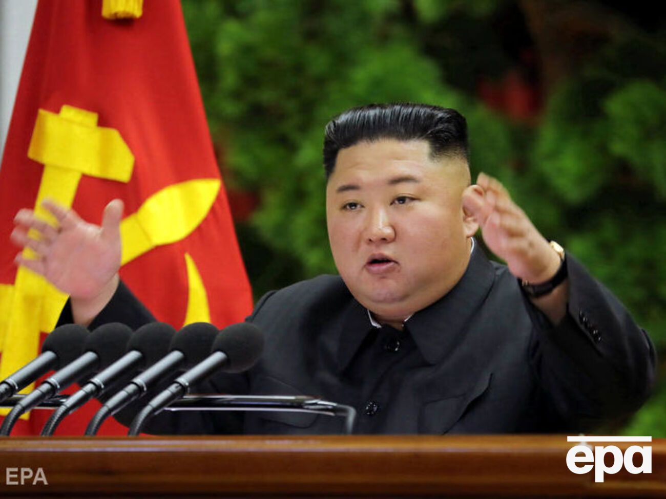 В СМИ циркулирует информация о болезни и даже смерти Ким Чен Ын