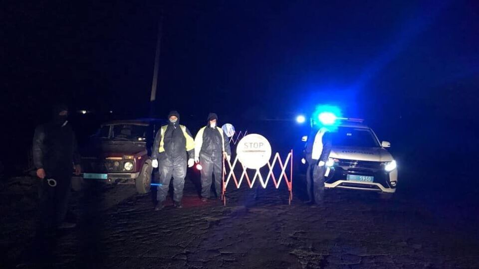 Въезды в село Стрелечья перекрыты