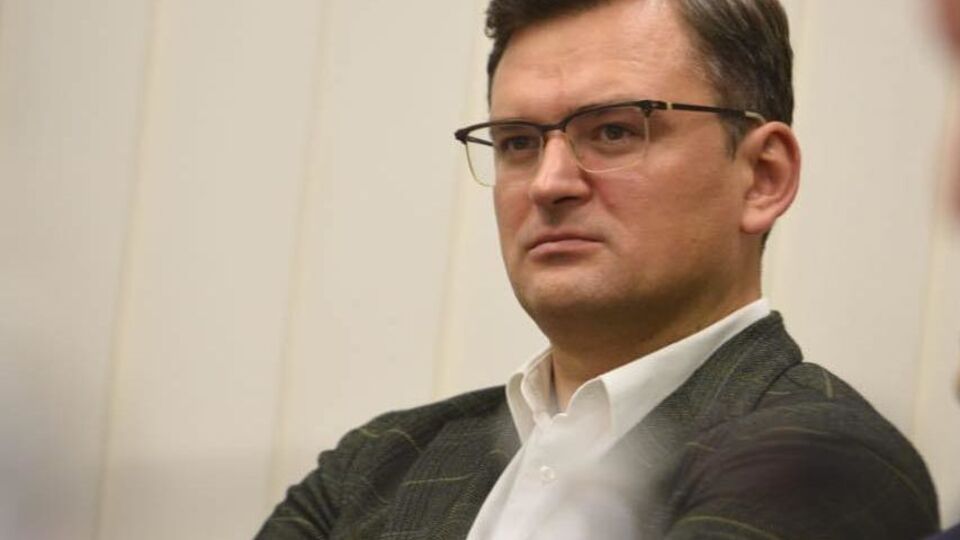 Кулеба повторив вимогу про доправлення чорних скриньок збитого літака МАУ в Україну