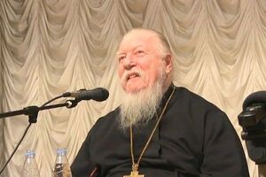 Смирнов запевняє, що світовий істеблішмент прагне до того, щоб у світі залишився один мільярд людей