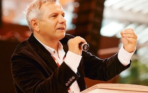 Устенко: Ситуація складна, але не безконтрольна. Це не хаос системи