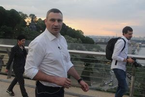Кличко: Великих торгових центрів на першому етапі не відкриють