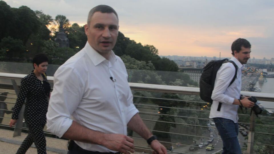 Кличко: Великих торгових центрів на першому етапі не відкриють