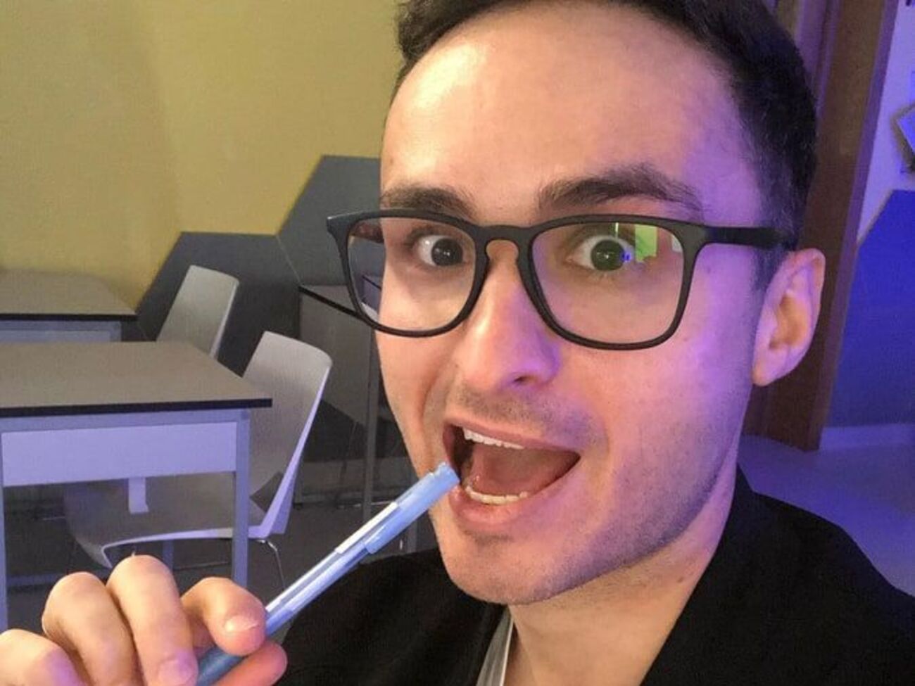 Ласточкин предстал в кадре в роли жертвы домашнего насилия