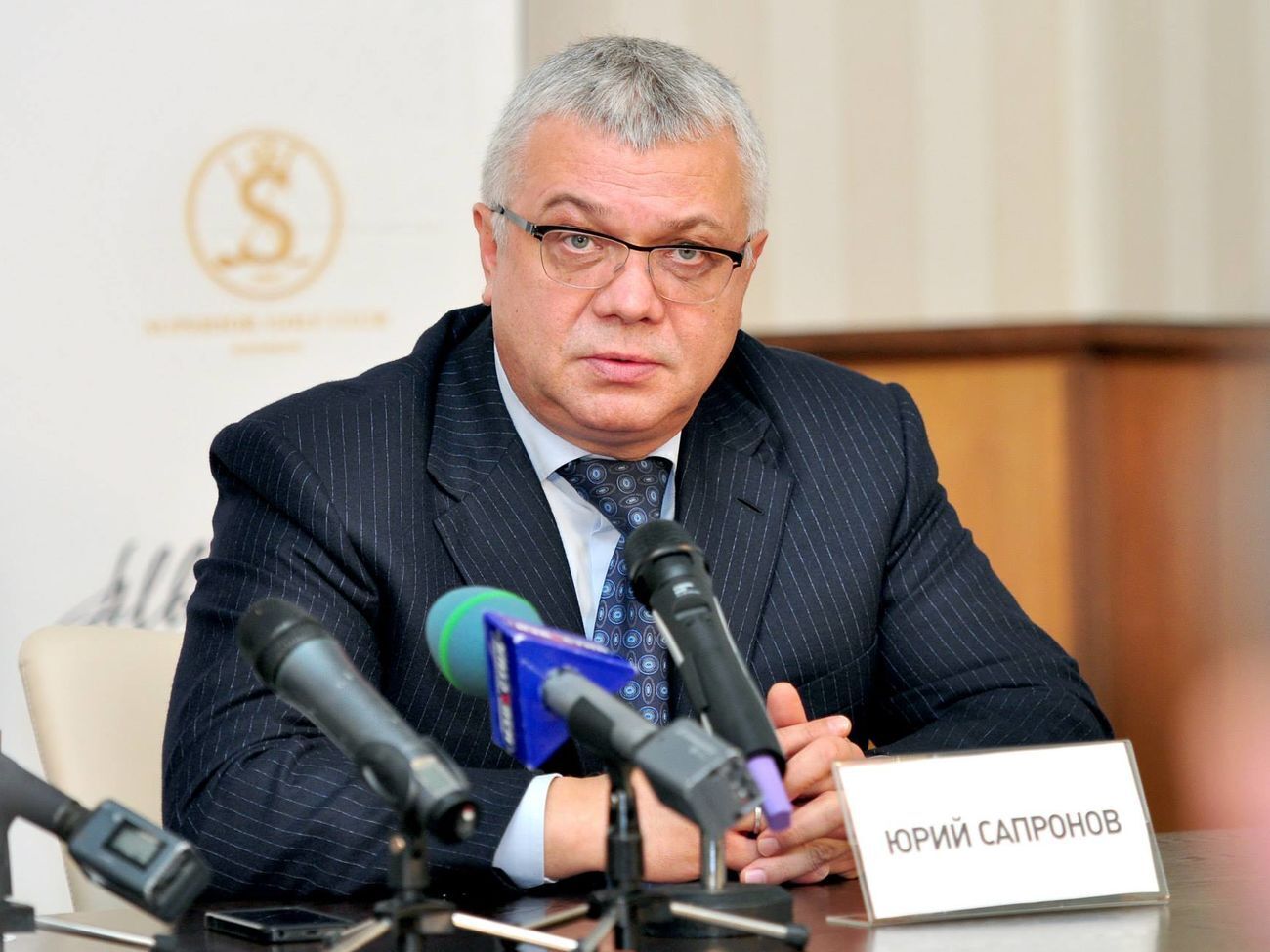 Учитывая сложное экономическое состояние, нужно прекратить финансовую поддержку граждан, проживающих на оккупированных территориях