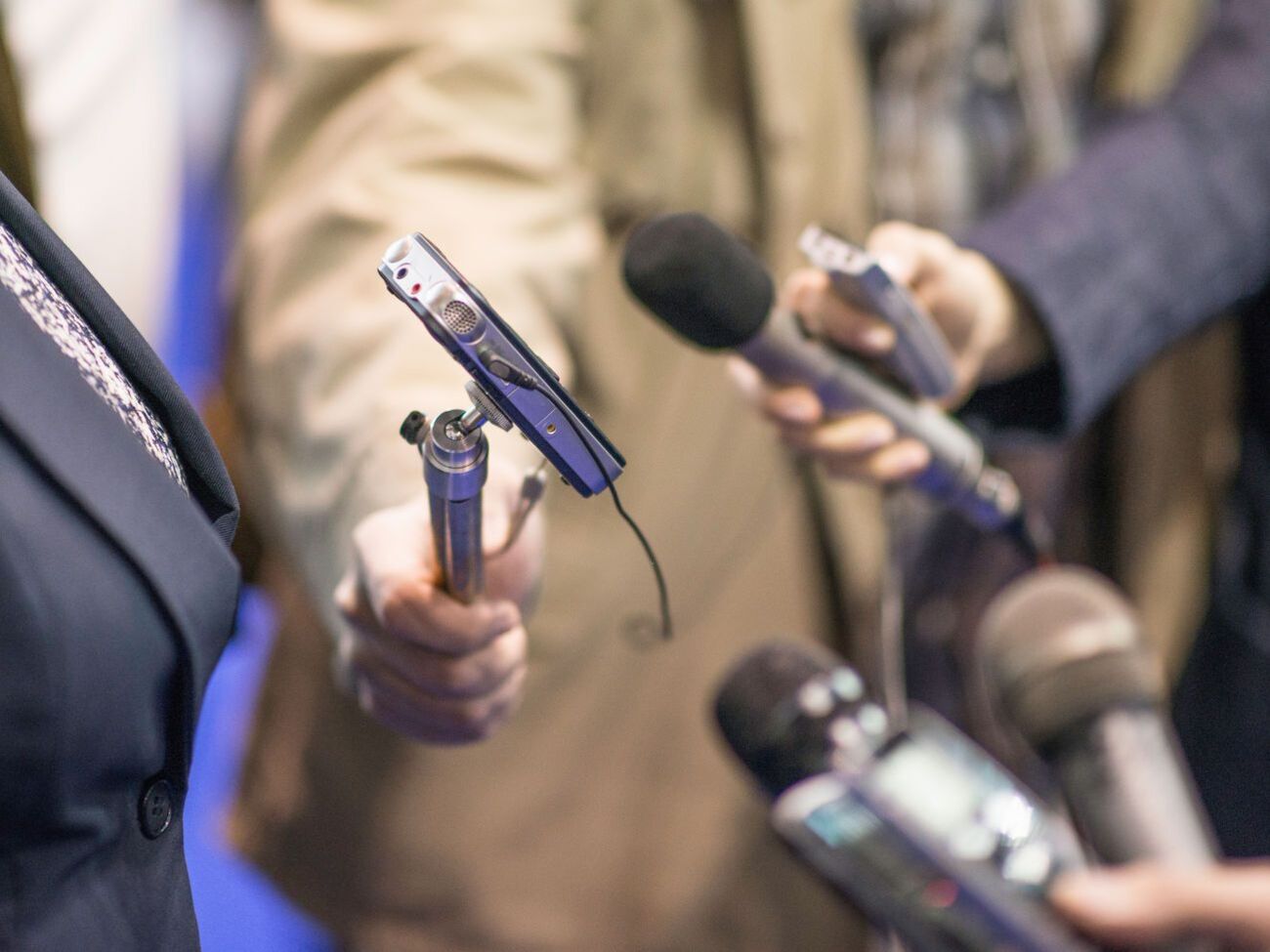 Для звільнення кримських блогерів потрібна міжнародна журналістська солідарність, заявили колишні українські політв'язні