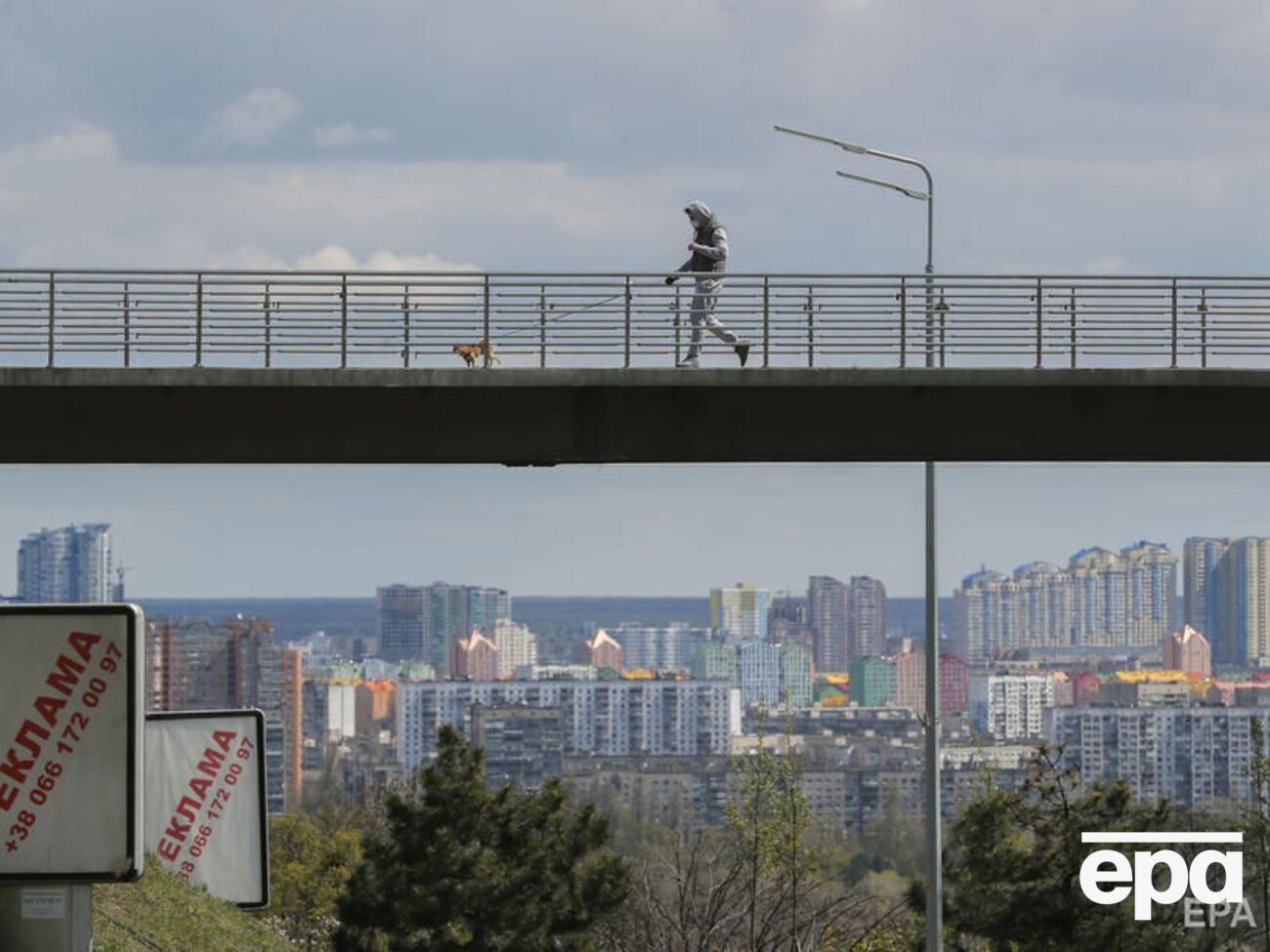 15% респондентов считают, что ситуация с эпидемией коронавируса в Украине улучшается