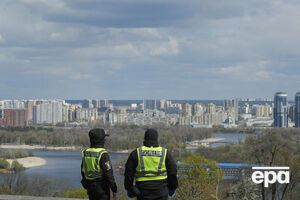 Кількість громадян, які вважають карантин занадто м'яким, протягом місяця скоротилася вдвічі