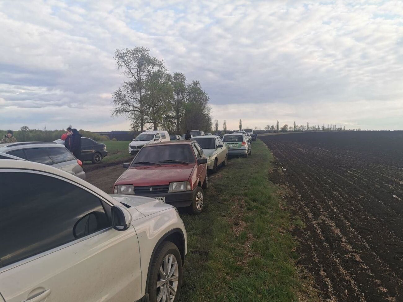 У пошуках брало участь приблизно 500 осіб