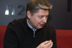 Петрулевич предполагает, что COVID-19 появился из-за утечки