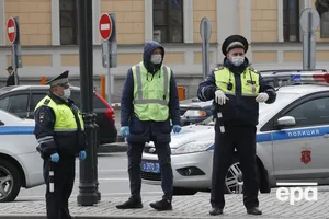 Уряди Азербайджану і Росії притягнули до відповідальності користувачів соціальних мереж, журналістів і медичних працівників за виявлення недоліків у своєму реагуванні на COVID-19