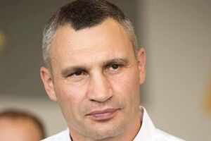 Кличко уволил одного заместителя и отстранил другого сразу после скандалов