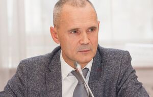 Плиса в прошлом месяце уволили из Минфина