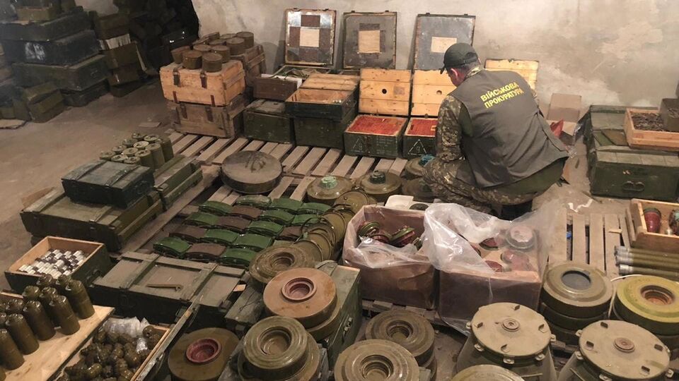 Зброю передавали на баланс ЗСУ за рішенням головнокомандувача Збройних сил
