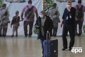 Обладателям двойного гражданства разрешили уехать из РФ