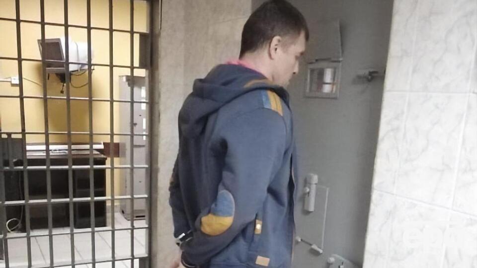 Громадянин, який напав на журналістів знімальної групи, говорив, що "йому плювати на закон"