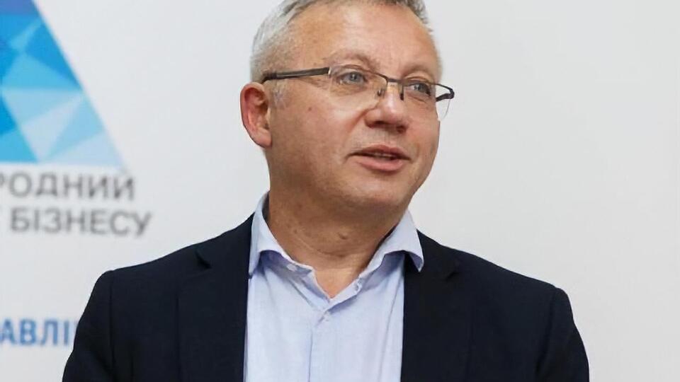 Савченко: Как помочь бизнесу? Отменить соцвзносы и налог на зарплату, налог на землю и недвижимость