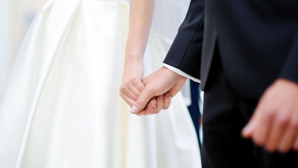 Під час карантину в Україні й далі реєструють шлюби