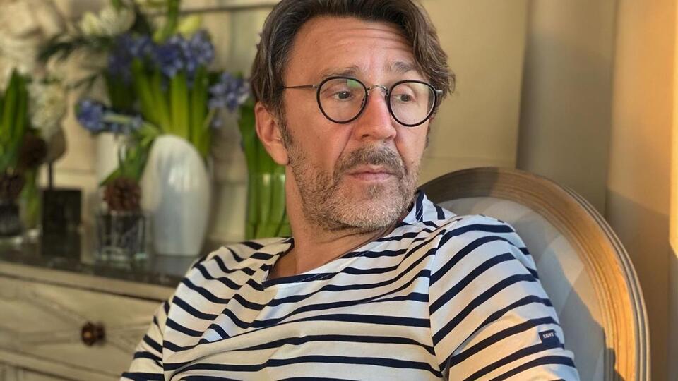 Шнуров: С речью президент сегодня вышел, настроение х...евое испортил
