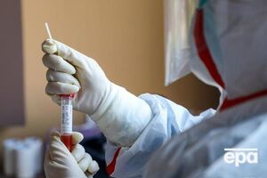 Хворі на COVID-19 є в усіх областях України