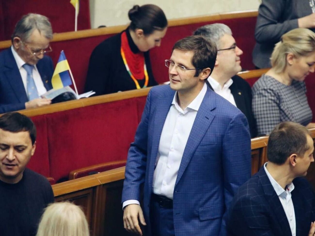 Холодов заявил, что планирует вернуться в Украину рейсом 30 апреля