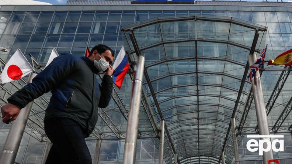 Россия занимает восьмое место в мире по числу инфицированных коронавирусом