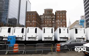 В Нью-Йорке установили временные морги