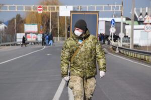 Протягом доби Україну покинуло понад 3,8 тис. осіб